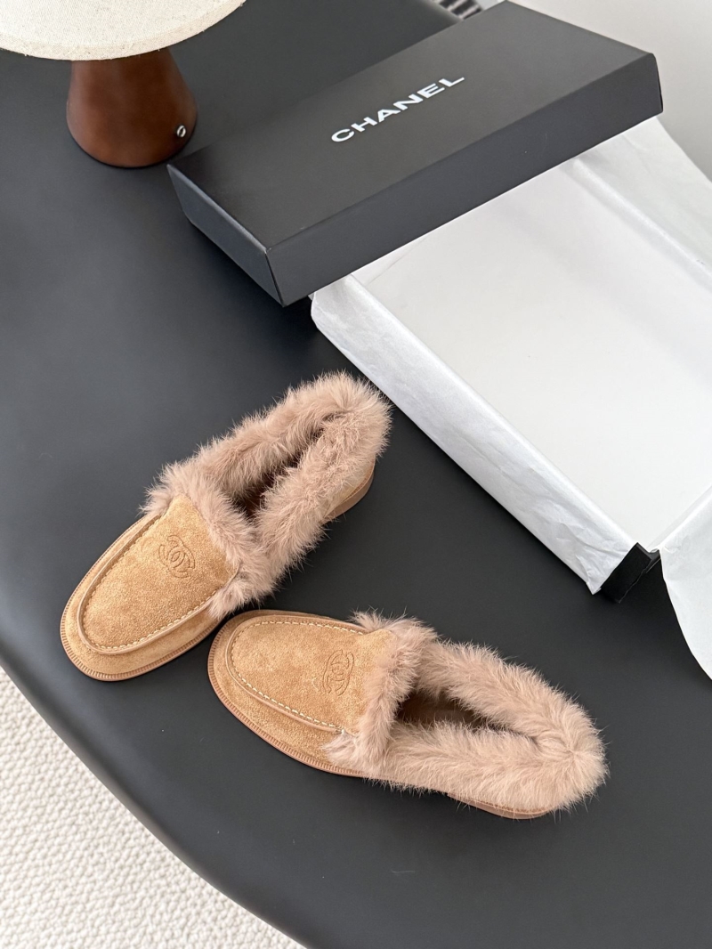 Ch**el loafers